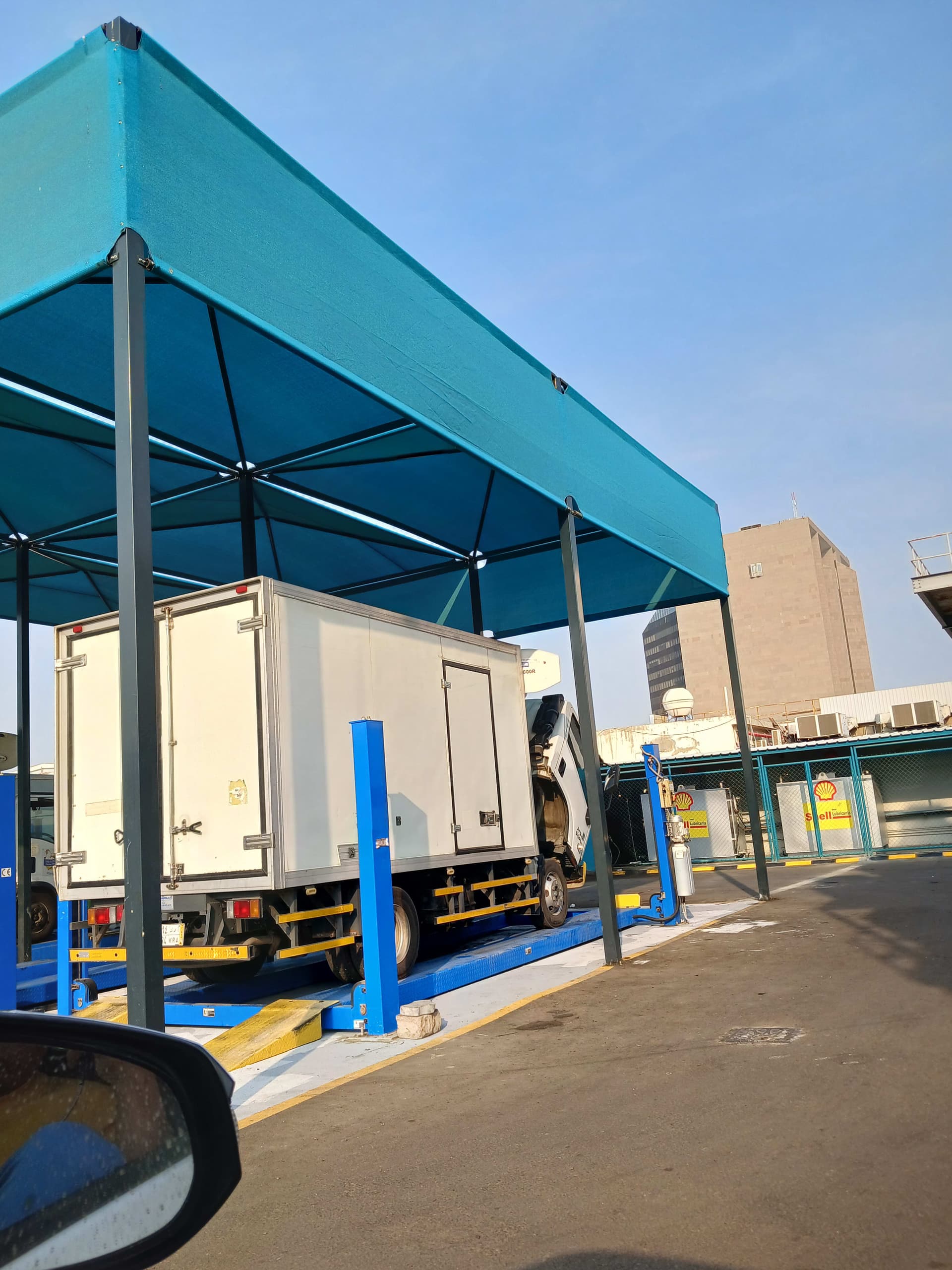 1761609594340-٢٠٢٤١١١١-١٥٤٠٤٦ # **دليلك الشامل لاختيار المظلة المناسبة**